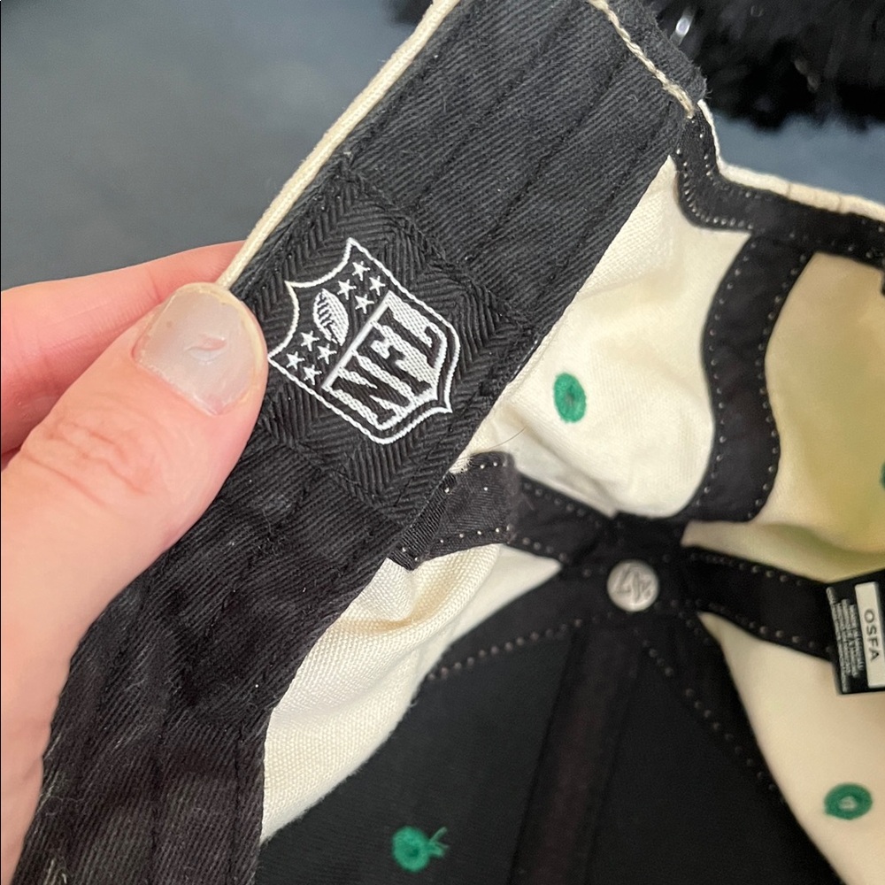 Philadelphia eagles Cap - Picture 9 of 10
